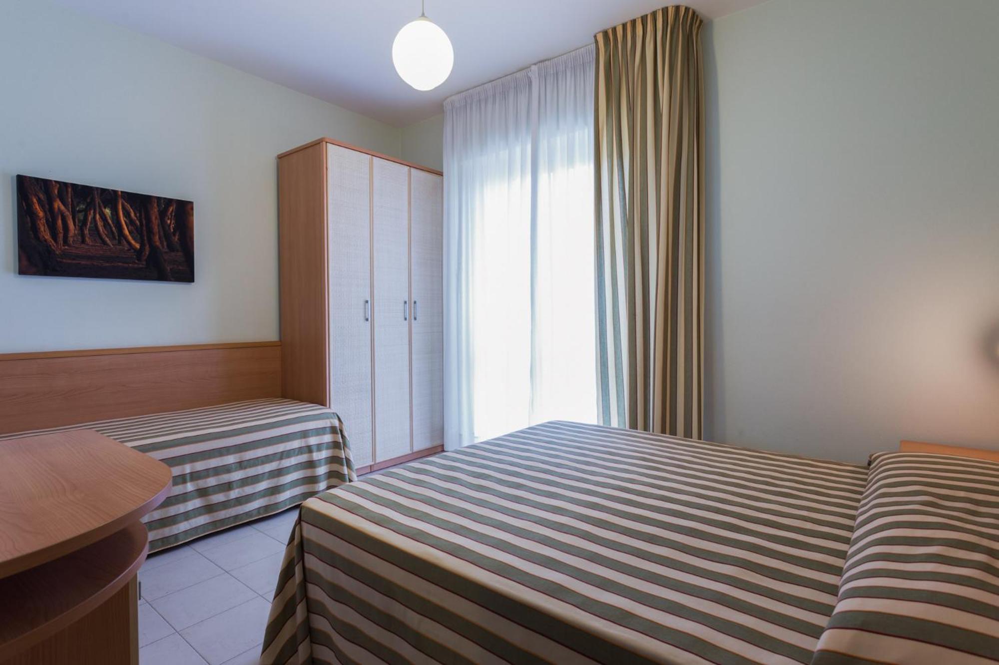 Hotel Jollino Pineto Buitenkant foto